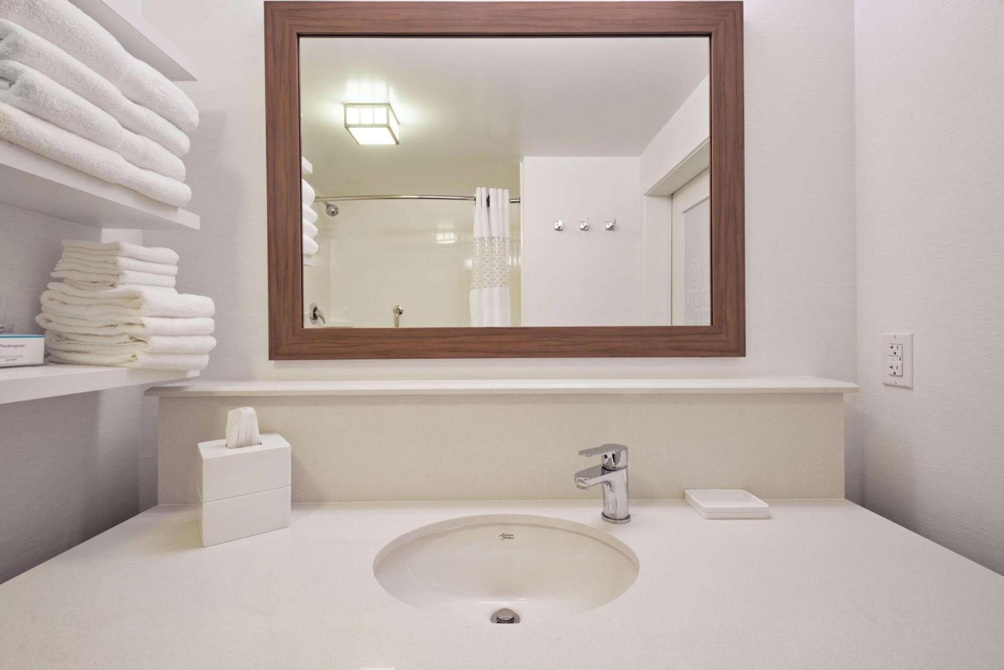 Hampton Inn & Suites North Huntingdon-Irwin, Pa Экстерьер фото