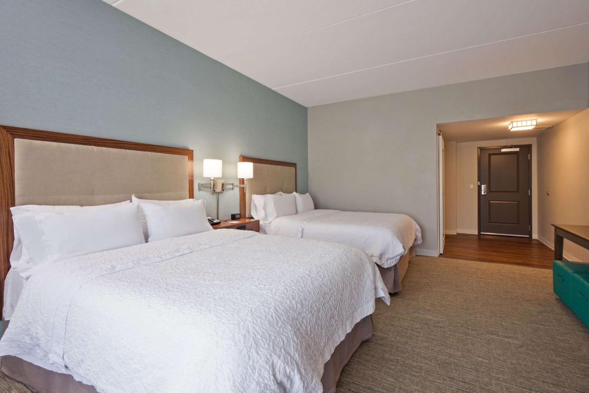 Hampton Inn & Suites North Huntingdon-Irwin, Pa Экстерьер фото